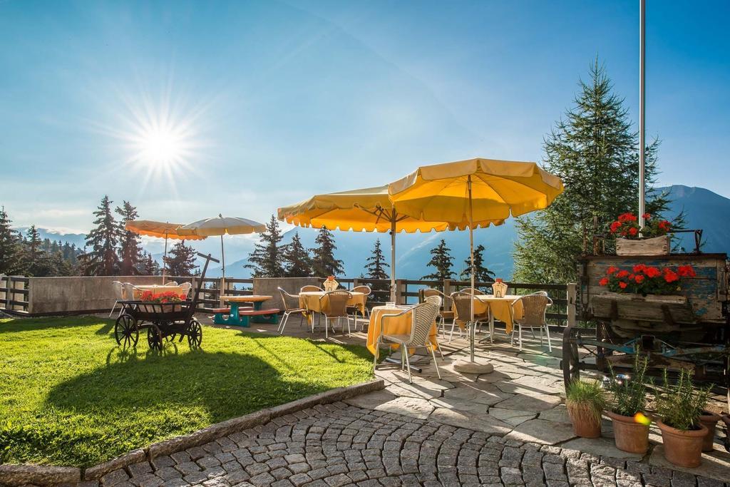 Swiss Chalet-Style Hotel Walliser Spycher Riederalp Exterior photo